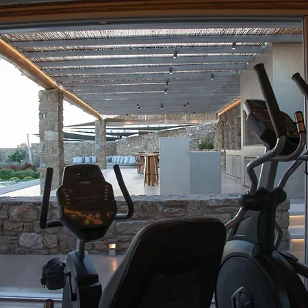 Elegant Mykonos White Satin Private Gym 4 Bedrooms Sea View